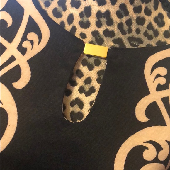 BlAck and cream dress - Picture 3 of 6